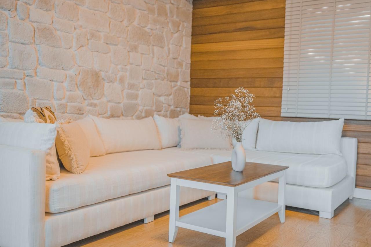 Kimera Lounge Boutique &