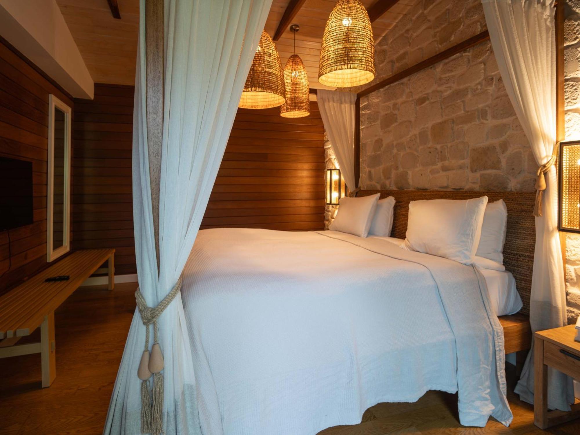 Kimera Lounge Çıralı
